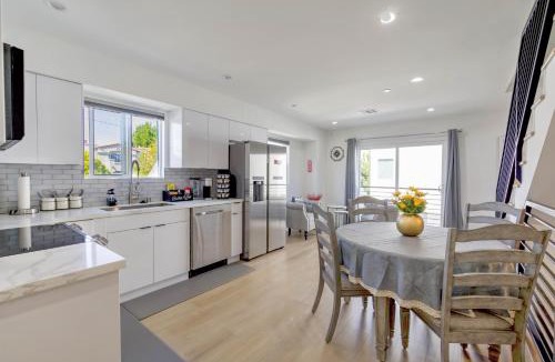 North Hollywood Apartment | Modern Apartment in Studio City
