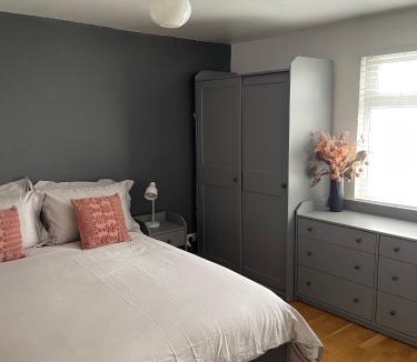 De Beauvoir Apartment | Modern Apartment in Trendy Dalston
