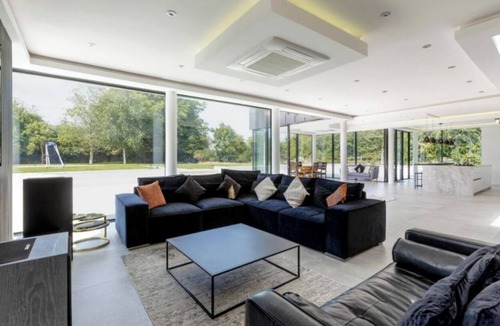 Rugby House | Modern Barn Conversion