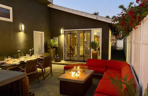Oxnard Shores House | Modern Beach Bungalow, walk to beach, family and dog friendly