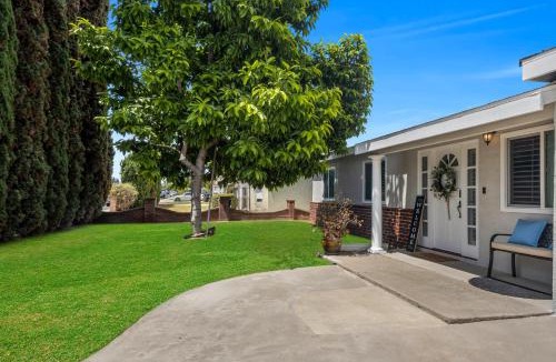 Midway City House | Modern Cali Comfort- Spacious 3BR Home Near Disneyland & Beaches