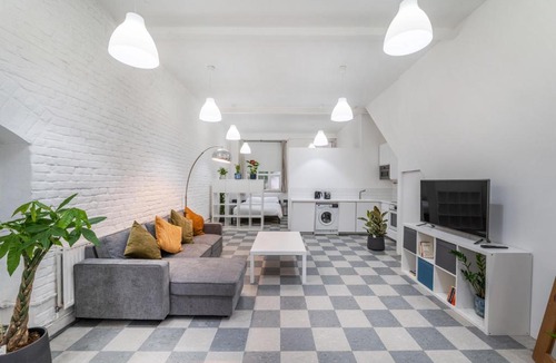 St. Pancras and Somers Town Apartment | Modern Comfort Spacious Apartment Near Kings Cross and Camden, Complementary Fast WiFi, Netflix, Tea & Coffee