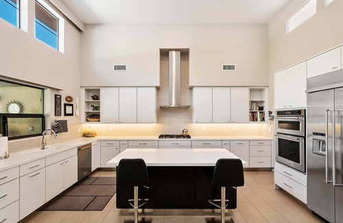 Coachella Valley House | Modern Cove Oasis. Double private lot, lap pool, close to trails and Old Town
