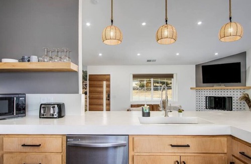 Joshua Tree House | Modern Desert Oasis, w/Pool & Jacuzzi