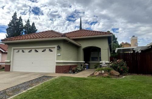 Folsom House | Modern Folsom Family Home Near Trails & Shopping