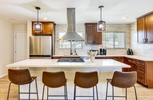 Lakeside House | Modern Gem with Outdoor Oasis 5 Mi to Lake Jennings