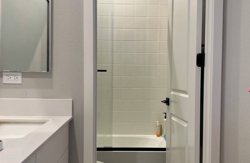 Gardena House | Modern Home in Gardena. Close to LAX, SoFi. Newly built in 2023. Gated Community