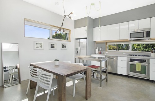 Venice Apartment | Modern Loft in the Heart of Venice Beach