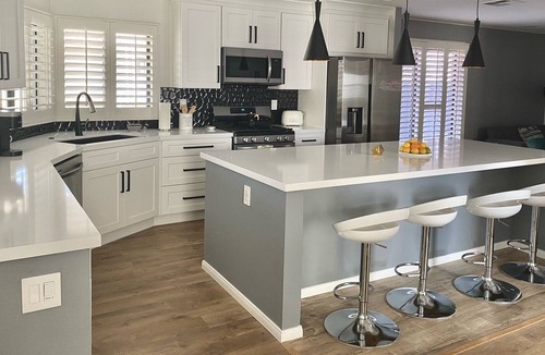 Thousand Palms House | Modern Manufactured Home with a Classic Palm Springs style Mountain & Palms view