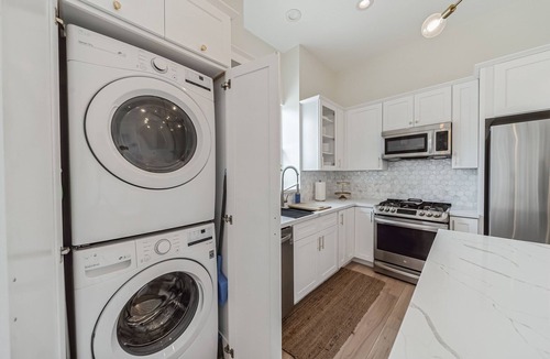 Claremont Cottage | Modern New Build 2 Bed 2 Bath Casita in Quiet Claremont Neighborhood 15%discount