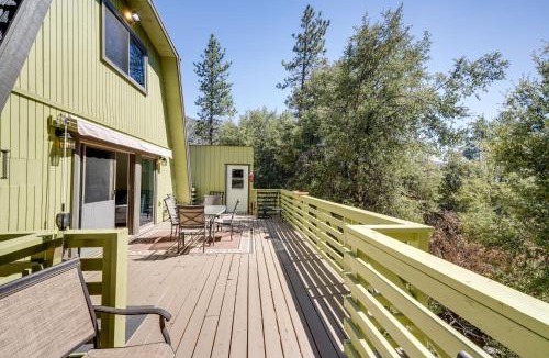 Pine Mountain Club House | Modern Pine Mountain Club Cabin with Community Pool!