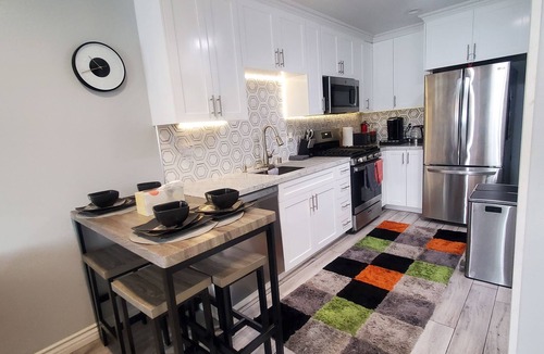 Northwest Torrance House | Modern Residence in Torrance 15 mins from LAX