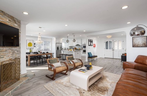 Whittier House | Modern Sunset Home with Outdoor Deck, Pool & BBQ