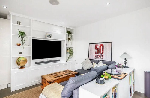 Roehampton Apartment | Modern Terrace Apartment in Putney - Pass the Keys