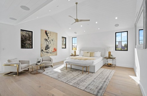 Greater Wilshire - Hancock Park Villa | MODERN VILLA IN THE BEST LOCATION K