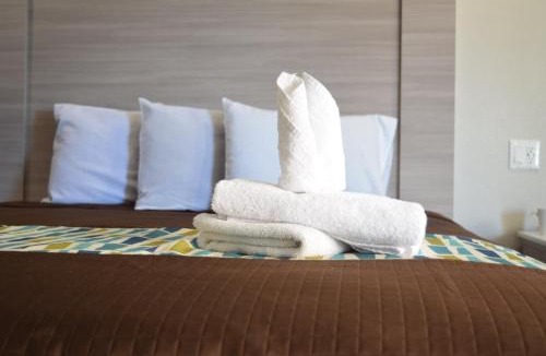 Victorville Hotel | Mojave Inn