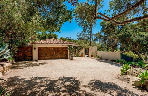 Eucalyptus Hill House | Montecito estate. Ocean/island views,pool,central, Biltmore elegance.