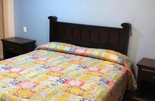 Norwalk Hotel | Motel ∙ 2 guests
