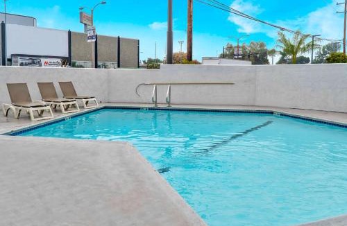 El Monte Hotel | Motel 6-El Monte, CA - Los Angeles