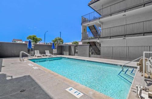 Central Escondido Hotel | Motel 6-Escondido, CA