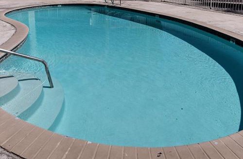 Fresno Hotel | Motel 6-Fresno, CA