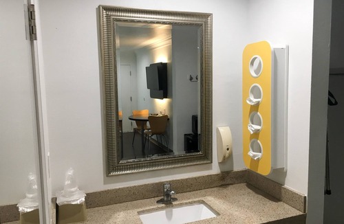 Norwalk Hotel | Motel 6 Norwalk, CA