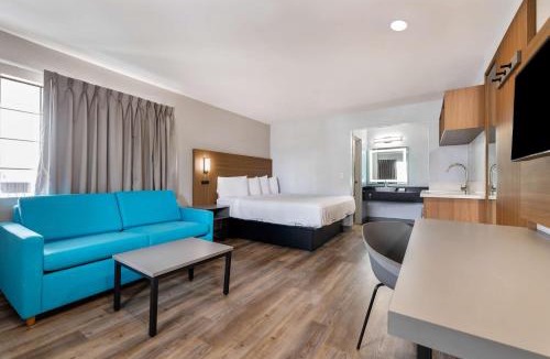 Santa Ana Hotel | Motel 6-Santa Ana, CA