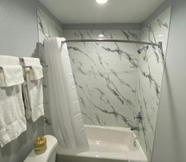 Los Angeles Hotel | Motel 66 Los Angeles