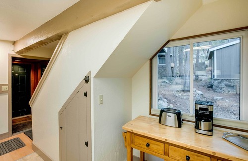 Kirkwood Condo | Mountain Condo w/Fireplace in Kirkwood Ski Resort