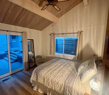 Crestline House | Mountain Lakehouse