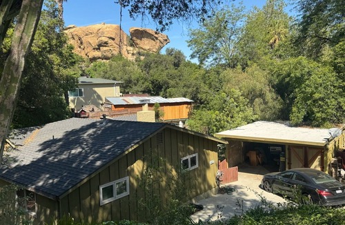 Simi Valley House | Mountain Oasis- 2-bedroom house with bridge nestled in the Santa Susanna knolls