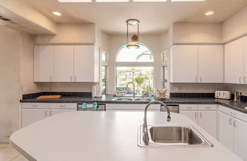 Hemet House | Mountain View Oasis AC, Pool, Pet & Family Friendly