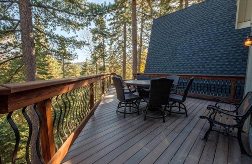 Lake Arrowhead House | Muddy Moose- Spacious Family Getaway