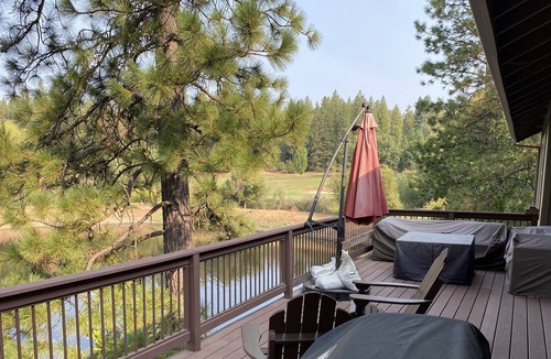 Forest Meadows House | Murphys mountain house. 45 minutes to Bear Valley