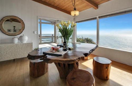 Carmel House | Mv45 Edge of the ocean estate Carmel by the Sea