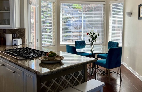 Vista House | Nature lovers hidden oasis. Multi unit property to be respectfully shared.