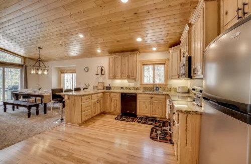 Soda Springs House | Near Donner Lake and Skiing Soda Springs Cabin!