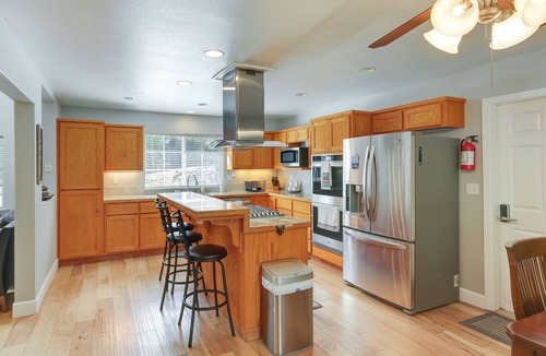 Twain Harte House | Near Dtwn: Twain Harte Home w/Furnished Deck!