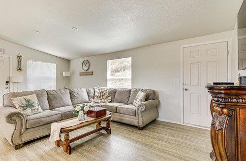 Ramona House | Near Ramona Wineries Mtn-View Haven with Large Yard