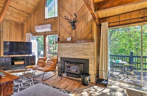 Twain Harte House | Near Trails Cabin with 2-Level Deck in Twain Harte