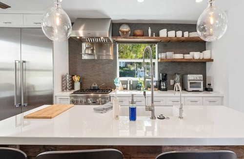 Village of La Jolla House | Nestled in La Jolla: One of the most beautiful coasts in the world.