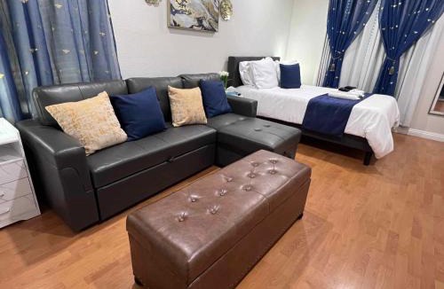 Fontana House | NEW! 2-Bedroom Fontana Guest House close to Kaiser Permanente
