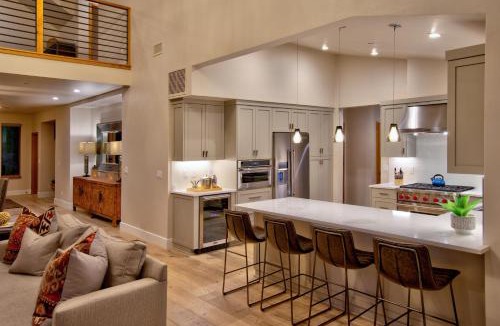 Truckee House | NEW 4BD Residence in the Signature Home Collection at Old Greenwood!