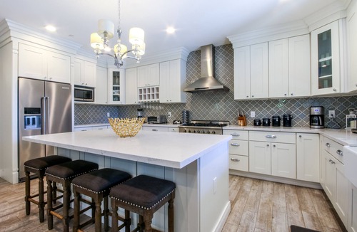 Hermosa Village House | New Built, Backyard & Balcony Fireworks, Walk To Disney, 4000 sqft, No Pool Fee