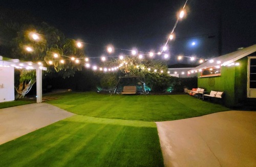 Walnut Valley House | NEW Delightful Single story home Sleeps 14 with Beautiful outdoor space.