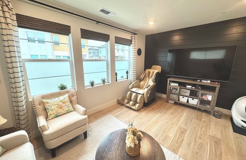 Dublin House | NEW Elegant Central Dublin House 3Bedroom 2.5 Bath