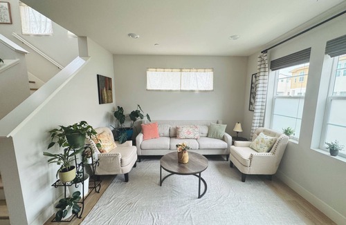 Dublin House | NEW Elegant Central Dublin House 3Bedroom 2.5 Bath