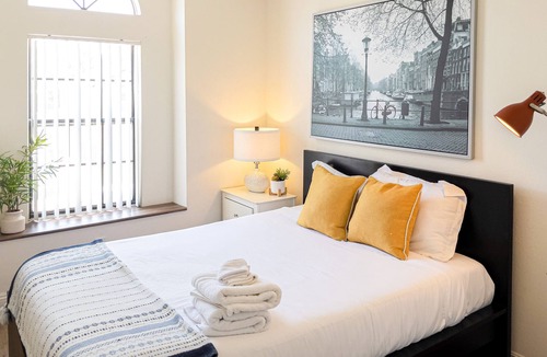 Southridge Village House | New Furnished Safe Elegant Home near NOS center