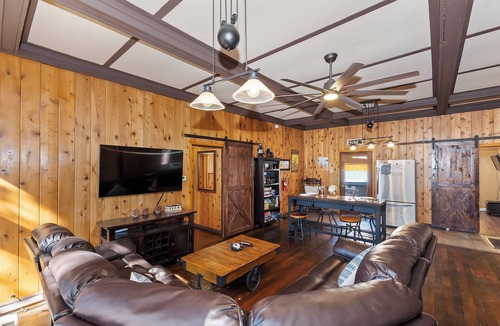 Boulder Bay House | New Hot Tub, New Fire Pit, Game Room and More!