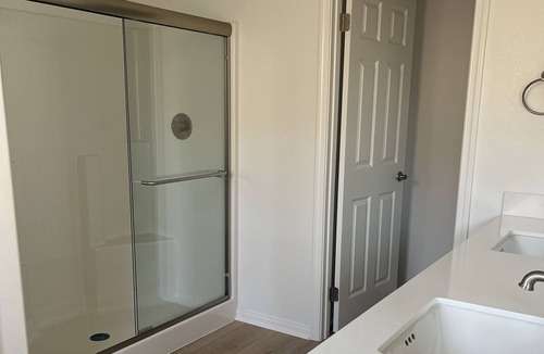 Rialto House | New house Quiet Community